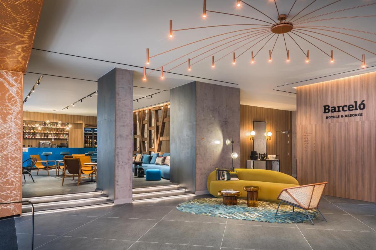 Barcelo Funchal Oldtown Hotel ภายนอก รูปภาพ Lobby of Barceló S היו